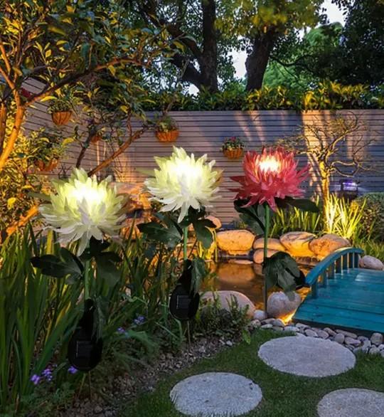Spring artificial chrysanthemum solar garden stake lights